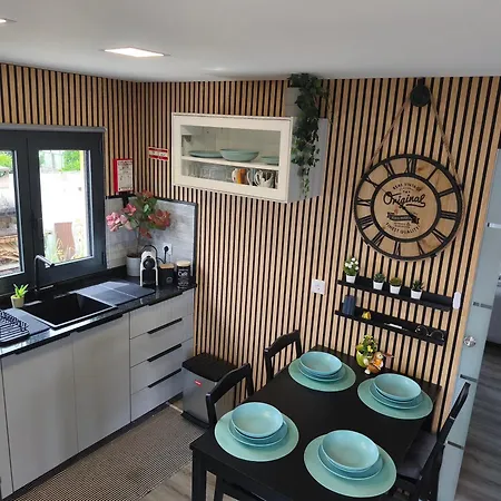 Apartamento Vivenda Terinho *